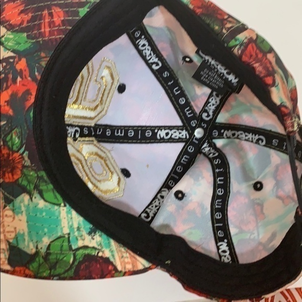 Carbon Elements 86 Flowered Cap - Picture 5 of 5